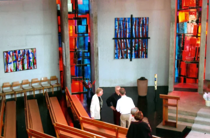 Ausstellungsansicht in der Auferstehungskirche Freiburg, 2009